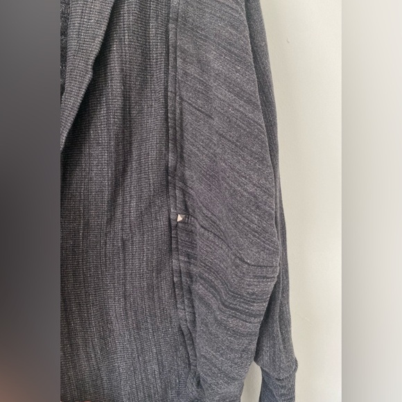 Wilfred Aritzia Diderot Cardigan Cocoon Sweater Size Small - Picture 7 of 9